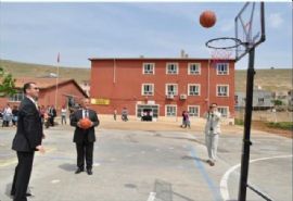 Okullara Basketbol Direği Ve Potası Montajı Yapıldı‏