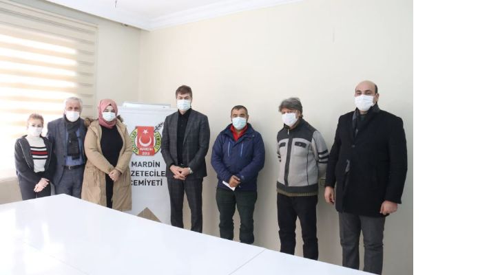 Milletvekili Demirkaya, Gazetecileri ziyaret etti