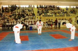 Karate turnuvası başladı