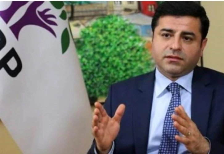 Demirtaş Aktif Siyaseti Bıraktı