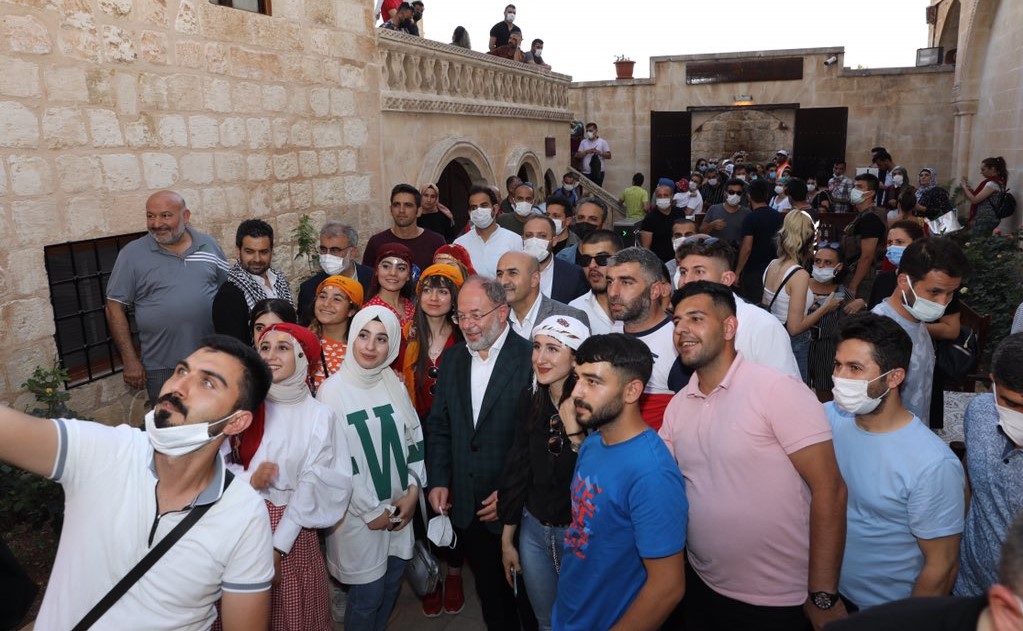  Eski Bakanlar Mardin’e geldi