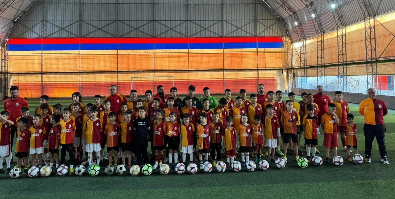 Galatasaray Futbol Okulu Artık Mardin&rsquo;de: Gen&ccedil;ler İ&ccedil;in B&uuml;y&uuml;k Fırsat