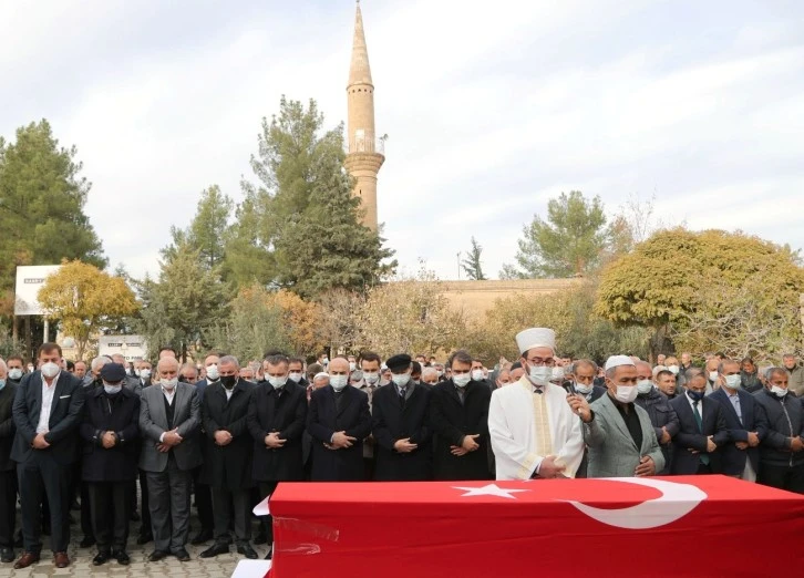  Midyat'ta, Dinler Buluşması Gibi Cenaze Töreni