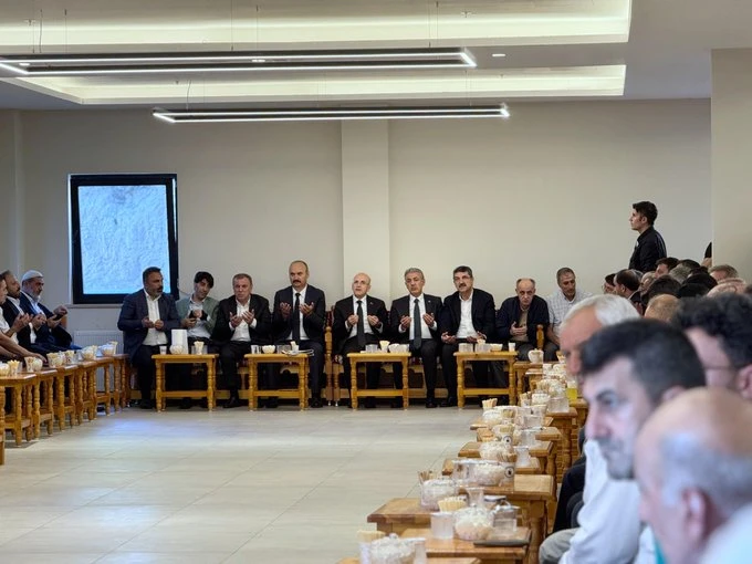 Maliye Bakanı Şimşek'in acı g&uuml;n&uuml;