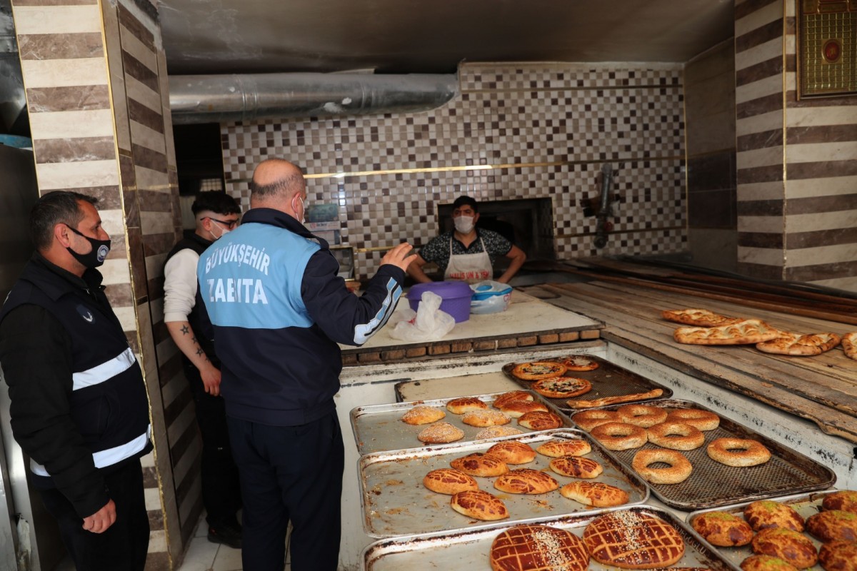 Mardin Büyükşehir Belediyesi Zabıta Ekiplerinden Ramazan denetimi