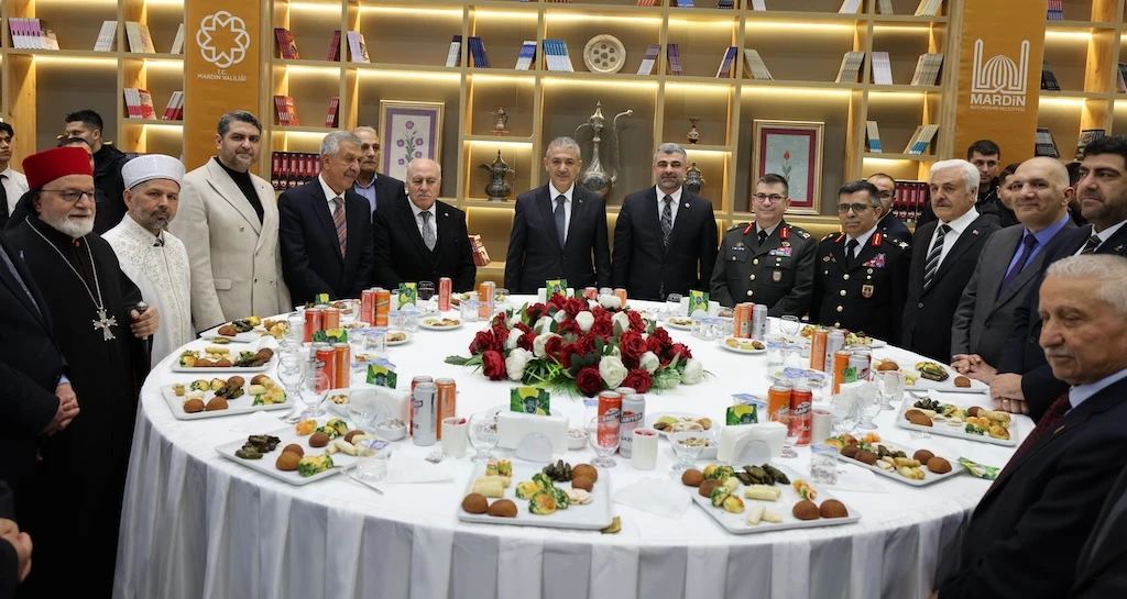 Mardin&rsquo;de Bayramlaşma Coşkusu!