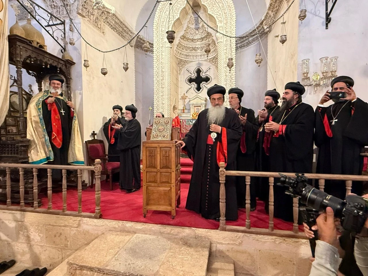 Mardin&rsquo;de Patrik Koltuğu 92 Yıl Sonra sahibini buldu