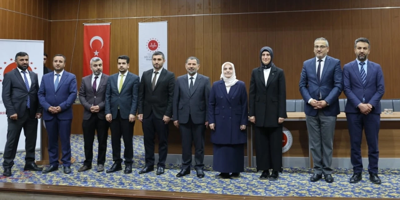 Mardin'de "Filistin'de Anne Olmak" adlı konferansı