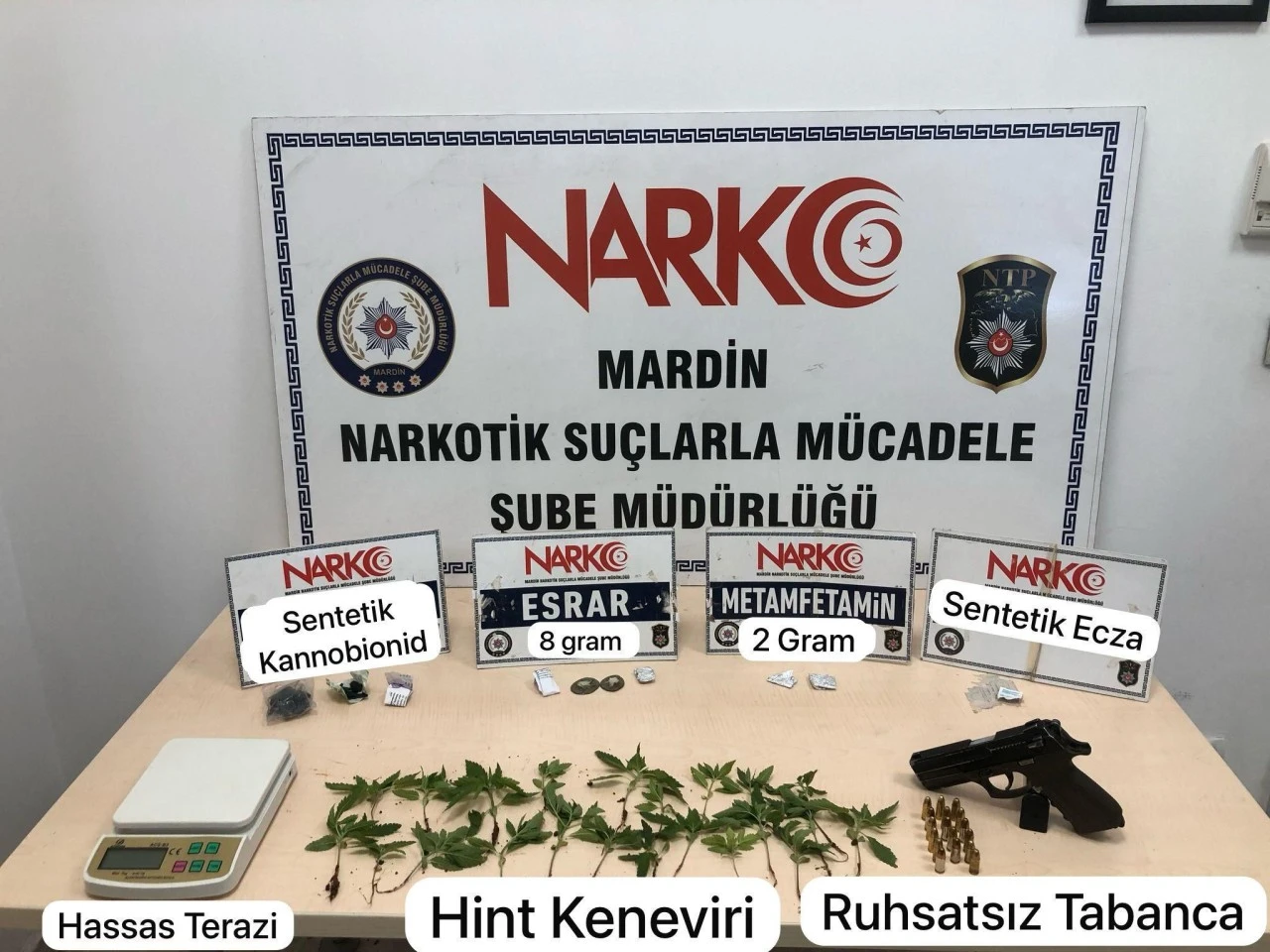 Mardin Narkotik'ten &quot;Sokak Temizliği&quot; Operasyonu
