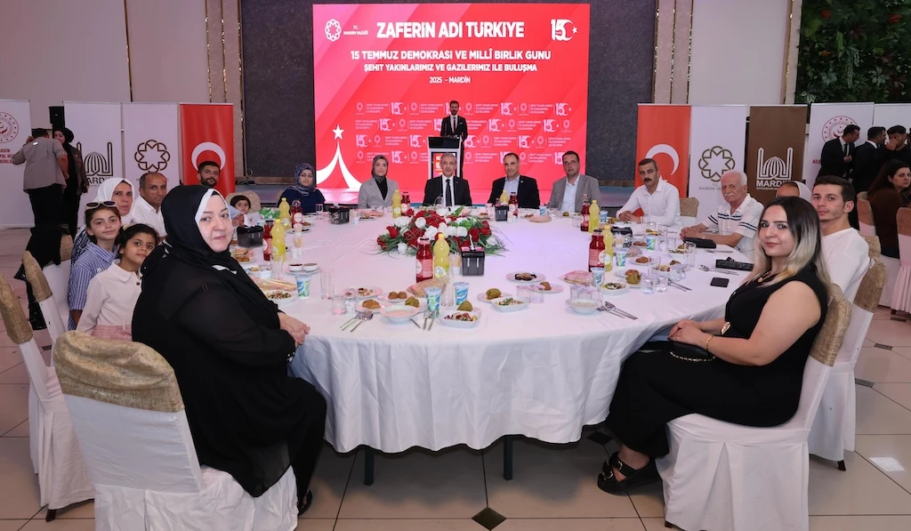 Mardin Valiliği  Şehit ve Gazi Aileleri Onuruna Yemek  verdi