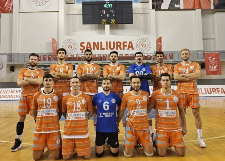 DEPSAŞ ENERJİ VOLEYBOL TAKIMI ZİRVE YARIŞINI SÜRDÜRÜYOR