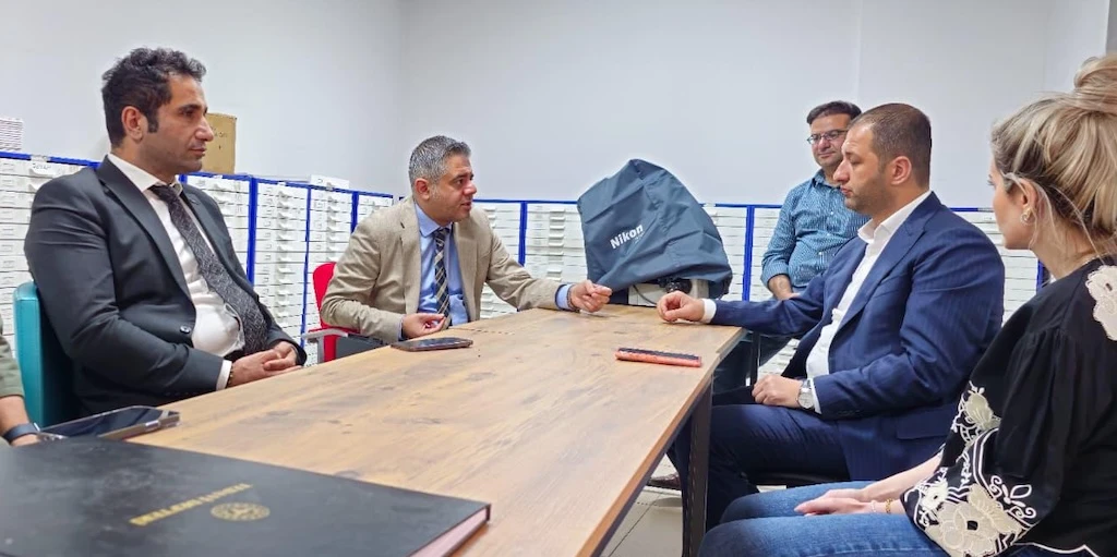 &Ouml;mer &Ouml;zel&rsquo;den Mardin Eğitim ve Araştırma Hastanesi&rsquo;ne Anlamlı Bağış