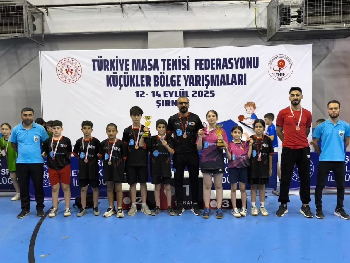 Real Mardin Masa Tenisi Takımı G&ouml;z Dolduruyor: Hedef 2. Lig