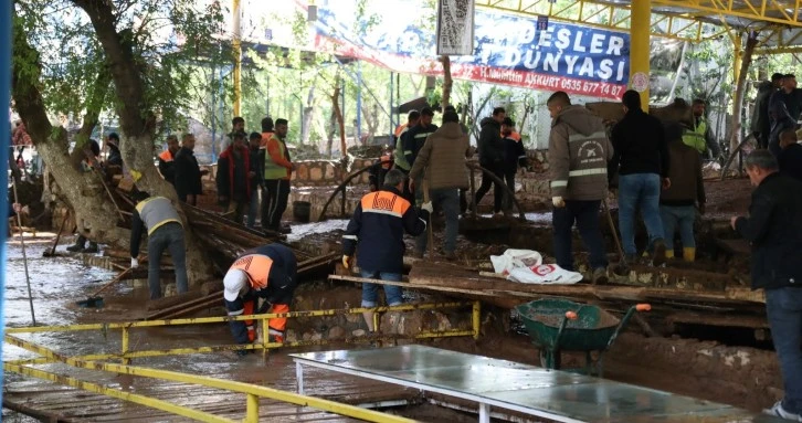 Sel Suları Beyazsu deresini çamur deryasına dönüştürdü