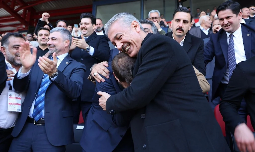 Tuncay Vali&rsquo;den Mardin 1969 Spor Taraftarına 50 Otob&uuml;sl&uuml;k Destek