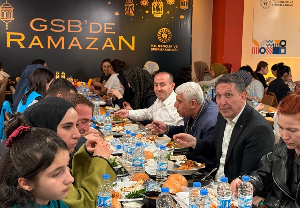 Üç Kuşak Bir Sofrada Buluştu