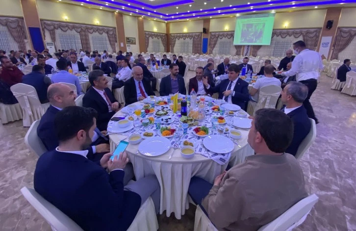 UND İftar Yemeği Verdi