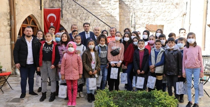 Vali Demirtaş’ın Katılımlarıyla “Mardin’i Keşfediyoruz Projesi” Başladı 