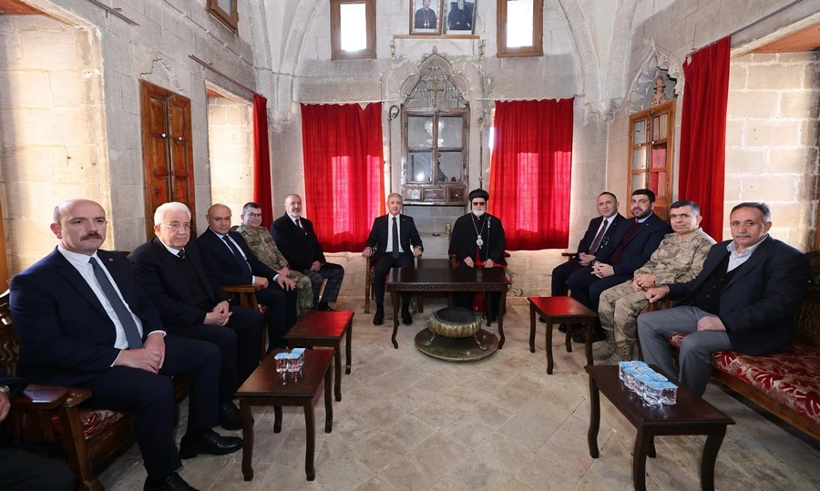  Vali Akkoyun, Süryanilerin Doğuş Bayramını kutladı