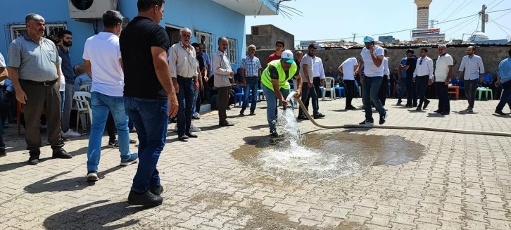 Yeşilli Belediyesi' Derik’te örnek dayanışma gösteriyor