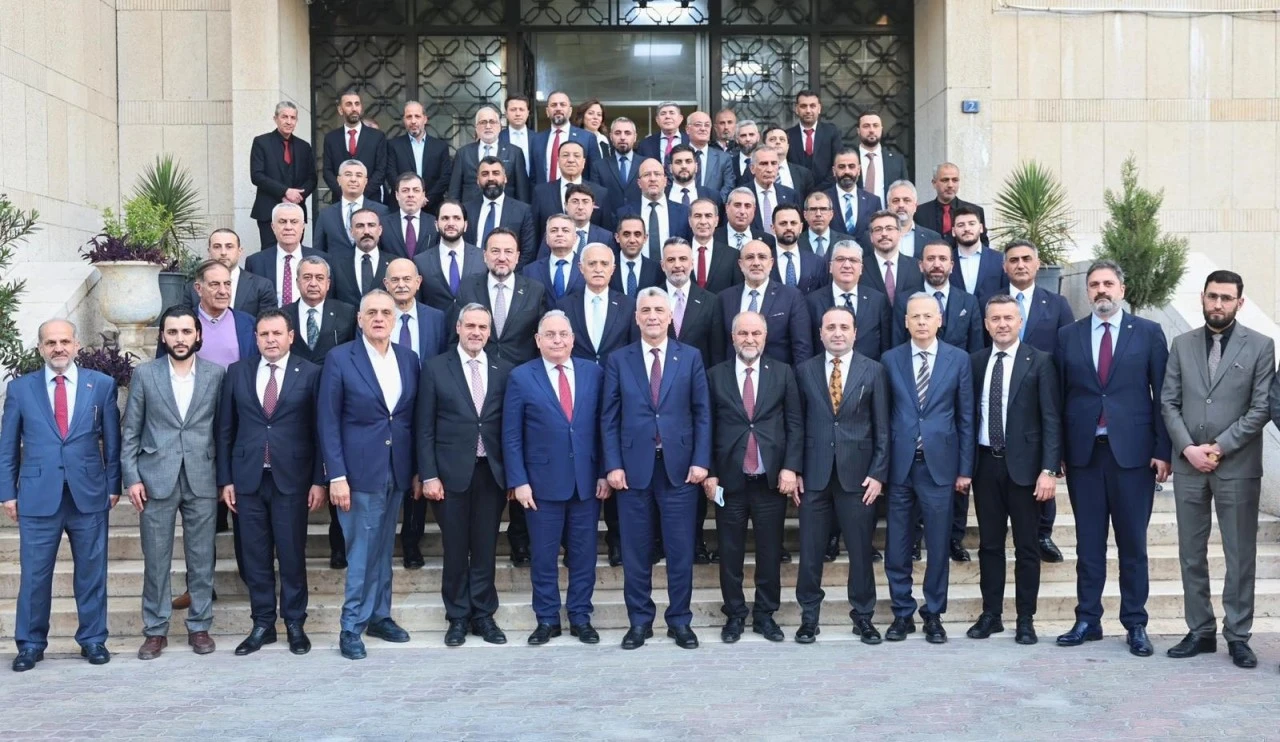 TÜRKİYE’DEN ŞAM’A TARİHİ ZİYARET: TİCARET VE YATIRIM GÜNDEMDE