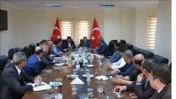 DİKA Genel Sekreteri Batman OSB&acute;deki Şirket  Temsilcileriyle Bir Araya Geldi