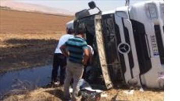 Mardin´de 2 ayrı kazada 2 kişi yaralandı