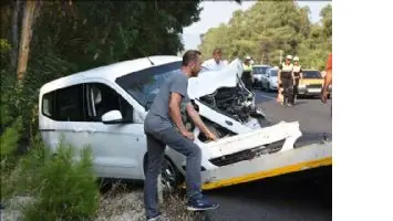 Radar Aracına &Ccedil;arptı