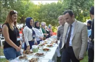 Nusaybinli kadınlar h&uuml;nerlerini sergiledi