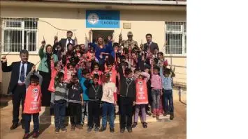 Yavru TEMA &Ouml;ğrencileri Kardeş Okulda