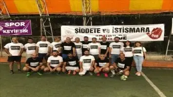 KADINA ŞİDDETE DİKKAT &Ccedil;EKMEK İ&Ccedil;İN MA&Ccedil; YAPTILAR