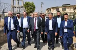 TEMEL KARAMOLLAOĞLU&acute;NDAN ZAHİRECİLERE ZİYARET.