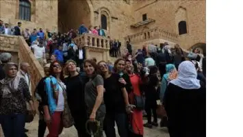 Mardin&acute;e Turist Akını