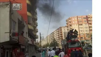 Evde &ccedil;ıkan yangında 3 kişi zehirlendi