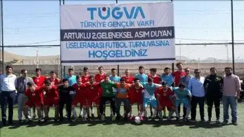 T&Uuml;GVA Liseler Arası Futbol Turnuvası D&uuml;zenledi.