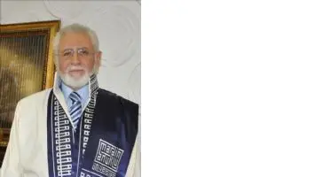 MA&Uuml; Rekt&ouml;r&uuml; Ağırak&ccedil;a: ABD D&uuml;nyayı işgal  ve h&acirc;kimiyetinin neden ve sonu&ccedil;larını kaleme aldı.