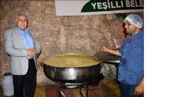 YEŞİLLİ BELEDİYESİ DEMOKRASİ N&Ouml;BETİNDE