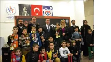 Movapark  Avm'de Satran&ccedil; Turnuvası