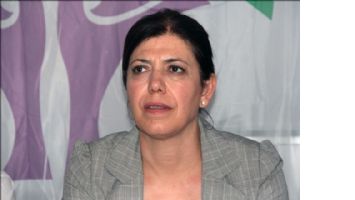 Adana HDP Milletvekili Meral Danış Beştaş, Diyarbakır´daki evinde gözaltına alındı