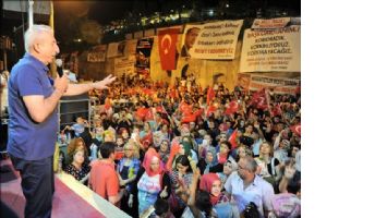 Mardin´de Demokrasi nöbetine Devam