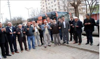 Midyat&#039;ta Umre Kafilesi Dualarla Uğurlandı