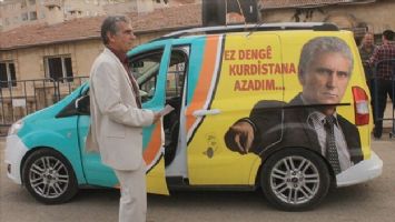 Boş meydana seslendi, 102 oy aldı