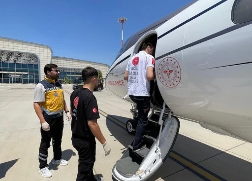 14 G&uuml;nl&uuml;k Avşin Ajda Bebek İ&ccedil;in Ambulans U&ccedil;ak Mardin'den Havalandı