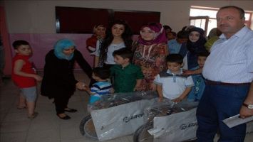 İHH Midyat Temsilciliği 26 yetim çocuğa bisiklet dağıttı