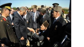 Çanakkale Zaferinin 100.yıl dönümü törenlerle kutlandı.