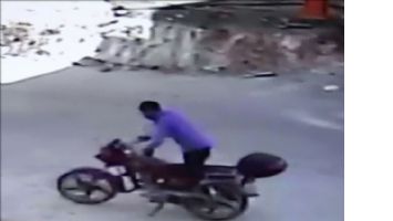 Mardin´de motosiklet hırsızlığı kamerada