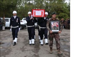 Polis Memuru, Trafik Kazasında Hayatını Kaybetti.