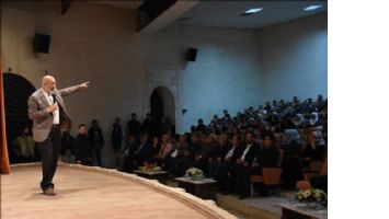 Yazar Abdurrahman Dilipak Nusaybin´de konferans verdi