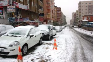 Mardin&#039;de Yılın İlk Karı Yağdı