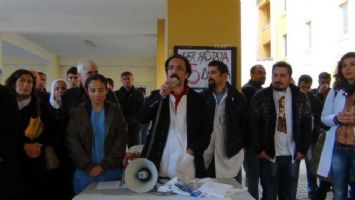 Midyat Sağlık çalışanları 14 Mart Tıp Bayramı&#039;nda iş bıraktı